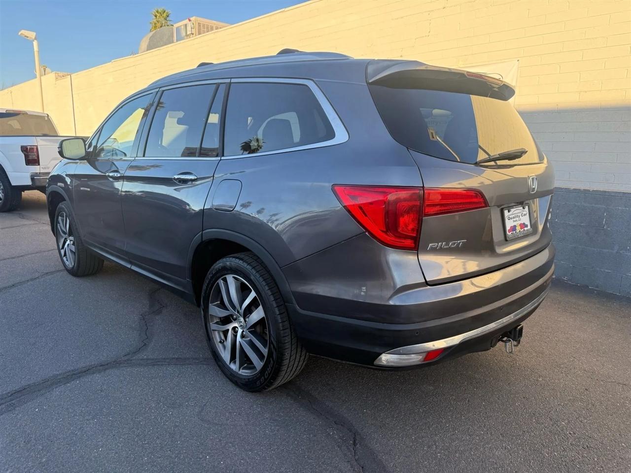 Honda Pilot Touring 4WD 2016