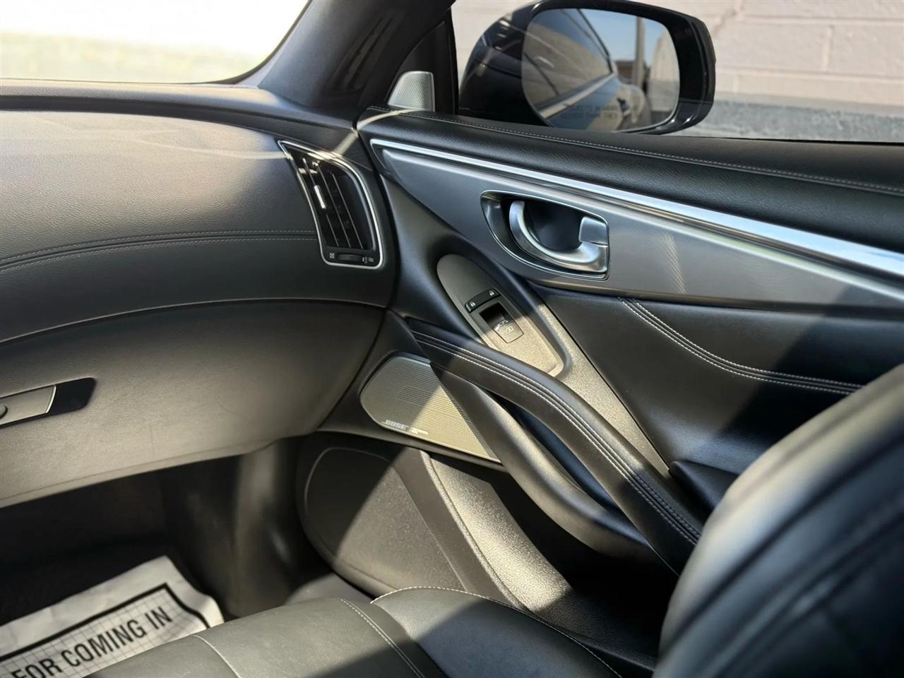 Infiniti Q60 3.0t Premium 2017