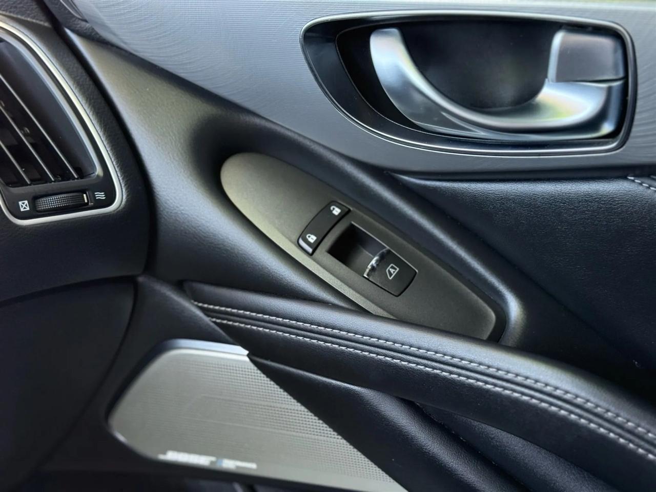 Infiniti Q60 3.0t Premium 2017