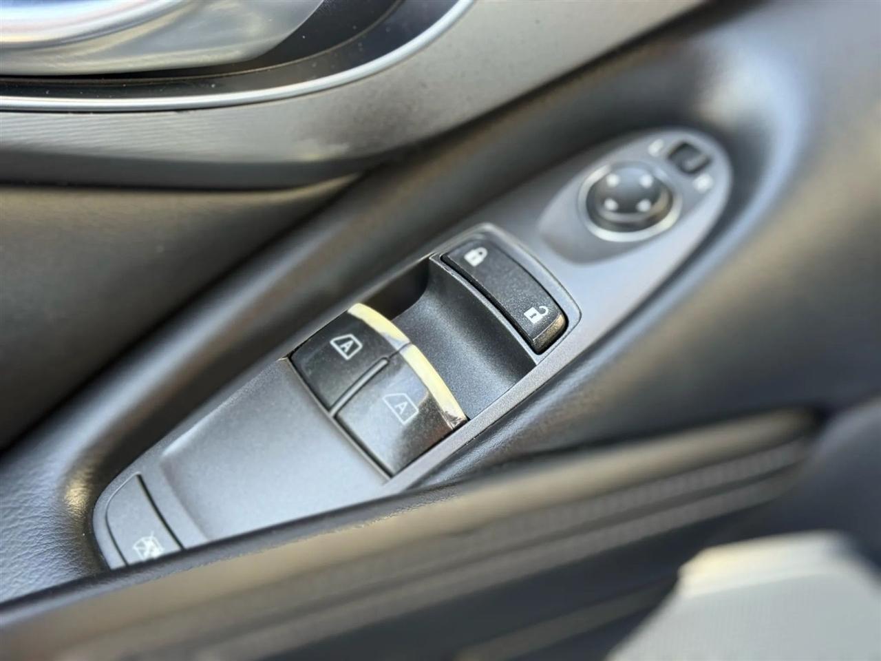 Infiniti Q60 3.0t Premium 2017