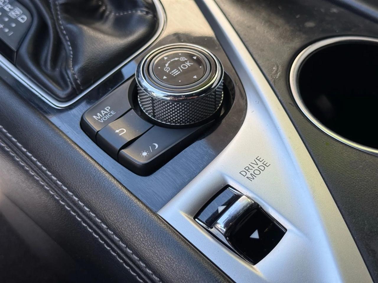 Infiniti Q60 3.0t Premium 2017