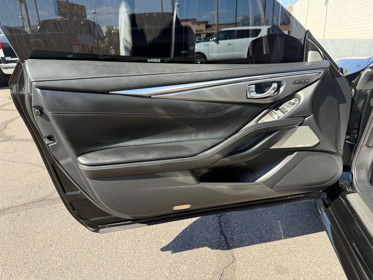 Infiniti Q60 3.0t Premium 2017