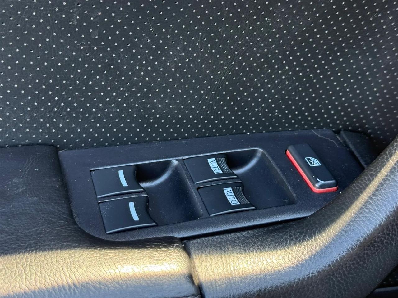 Acura TL 5-Speed AT 2004