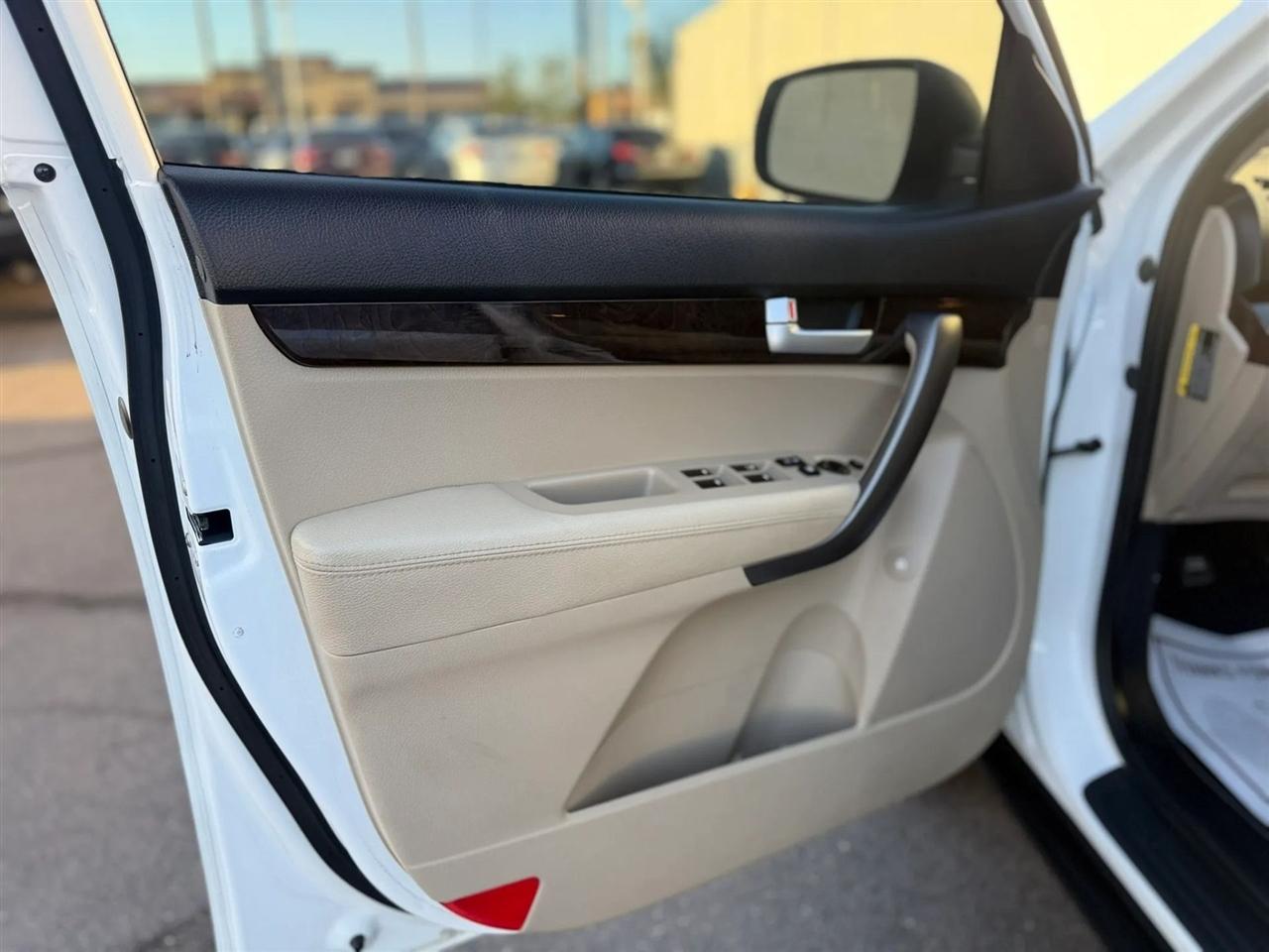 Kia Sorento LX 2WD 2015