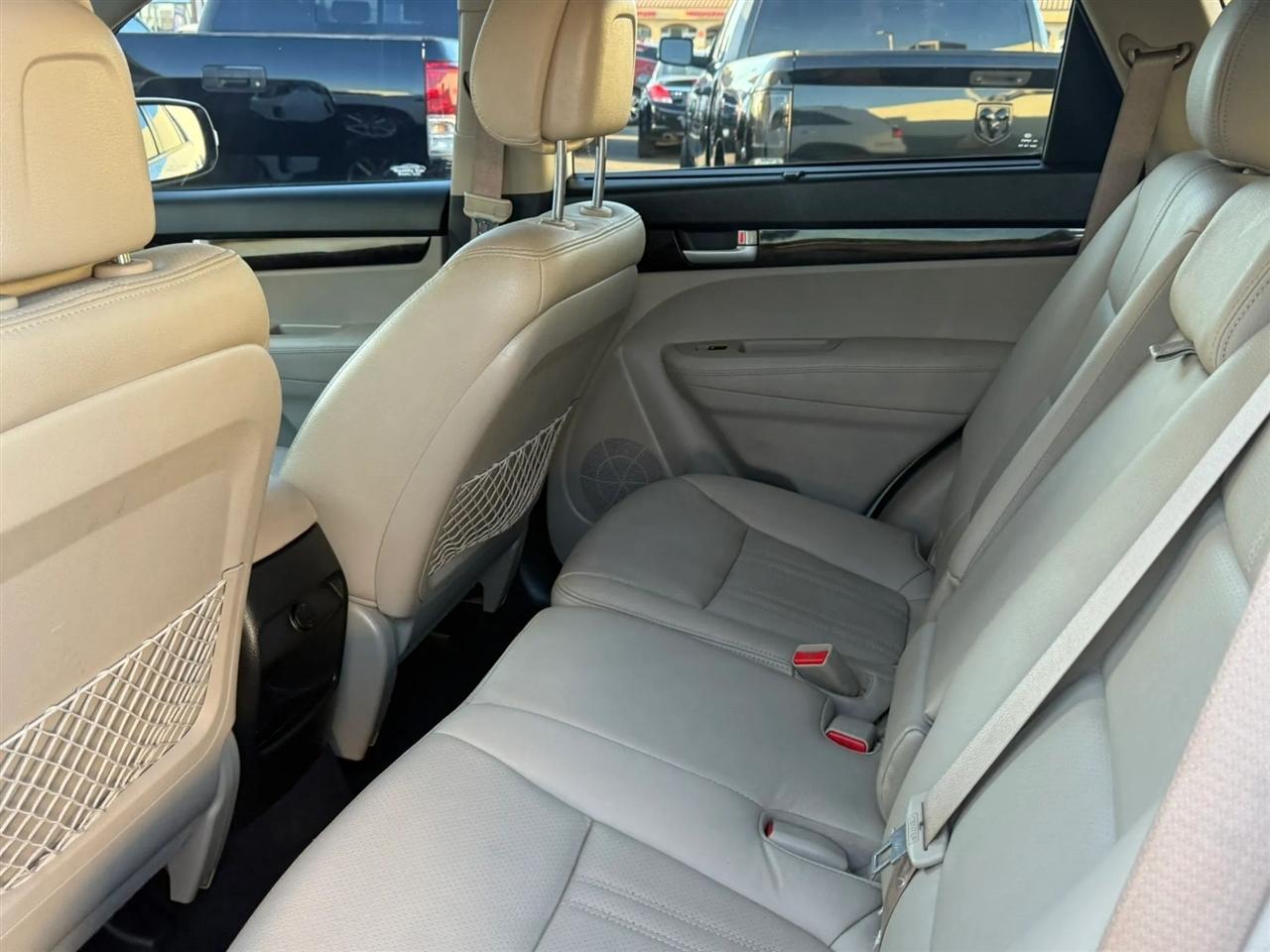 Kia Sorento LX 2WD 2015