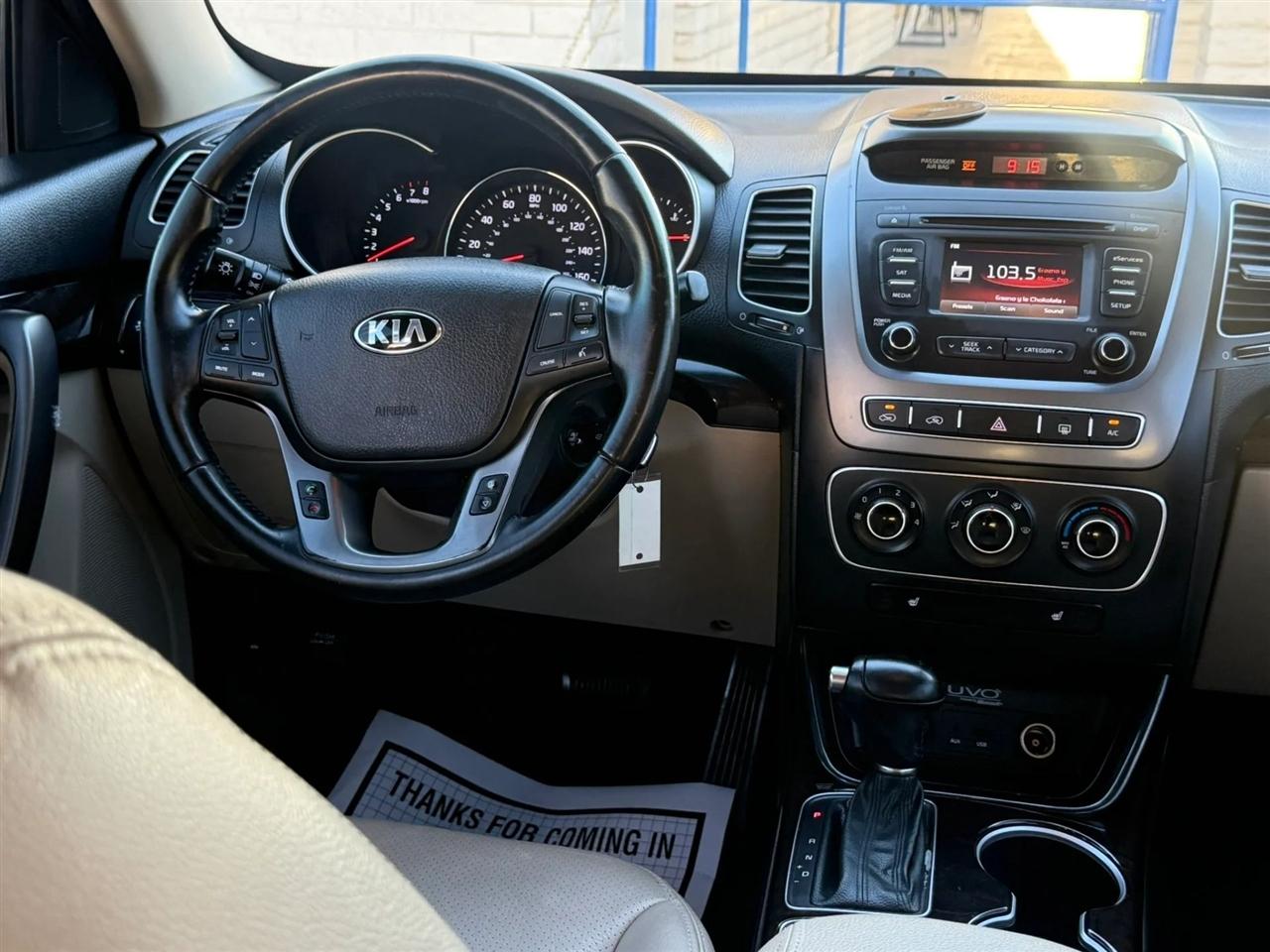 Kia Sorento LX 2WD 2015