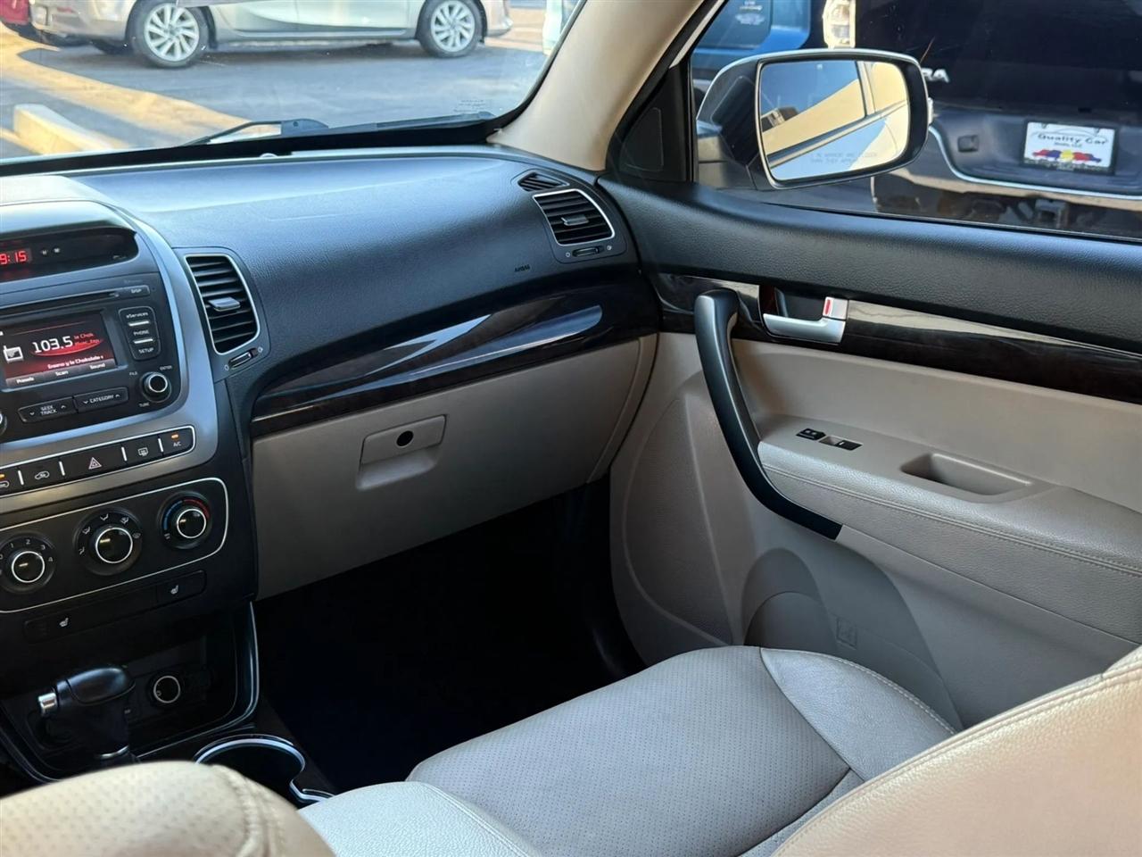 Kia Sorento LX 2WD 2015