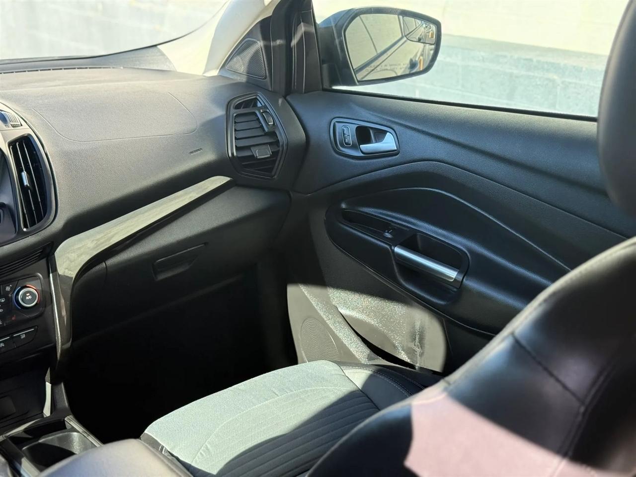 Ford Escape SE FWD 2018