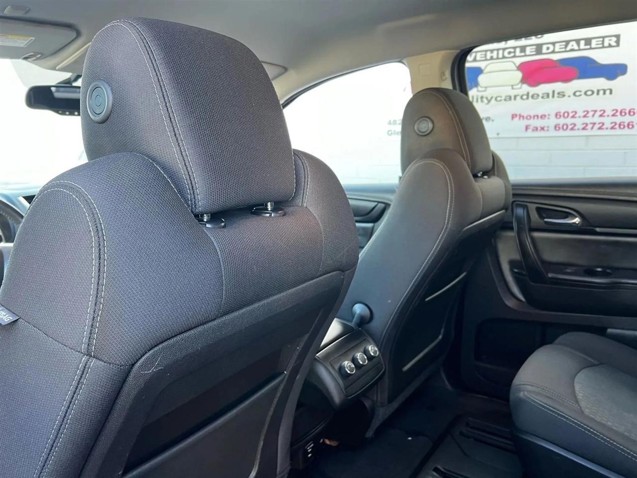 GMC Acadia SLE-2 AWD 2015