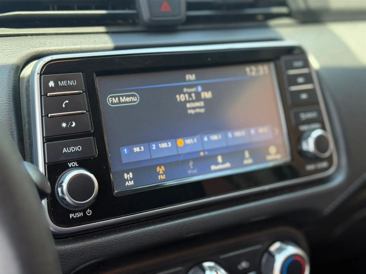 Nissan Versa S CVT 2021