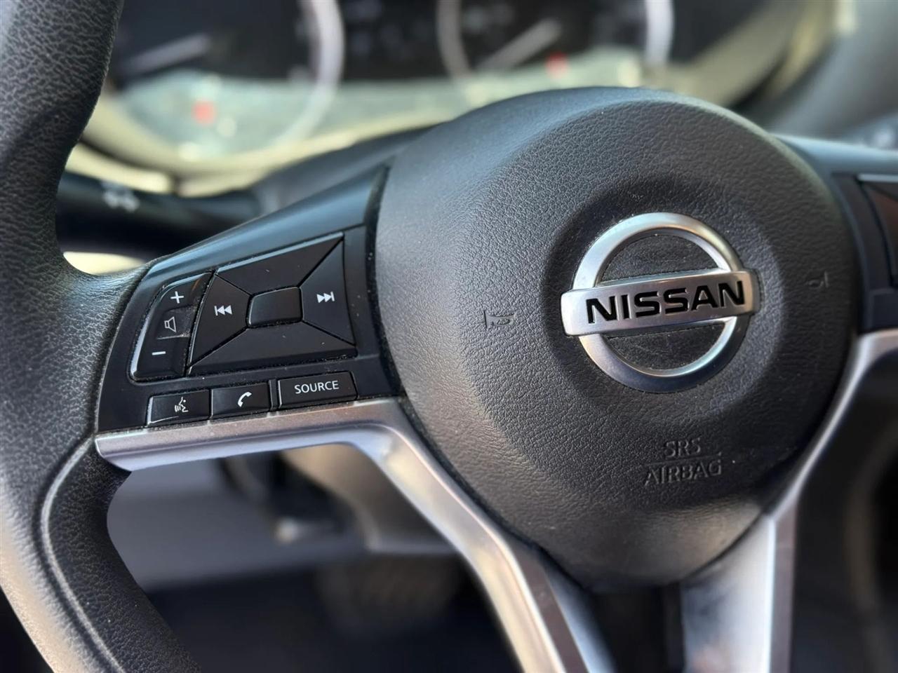 Nissan Versa S CVT 2021