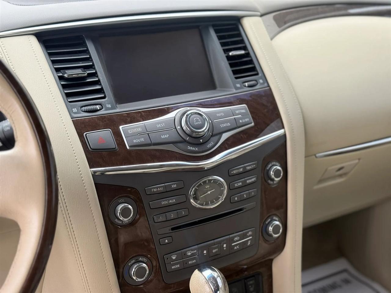 Infiniti QX80 2WD 2015