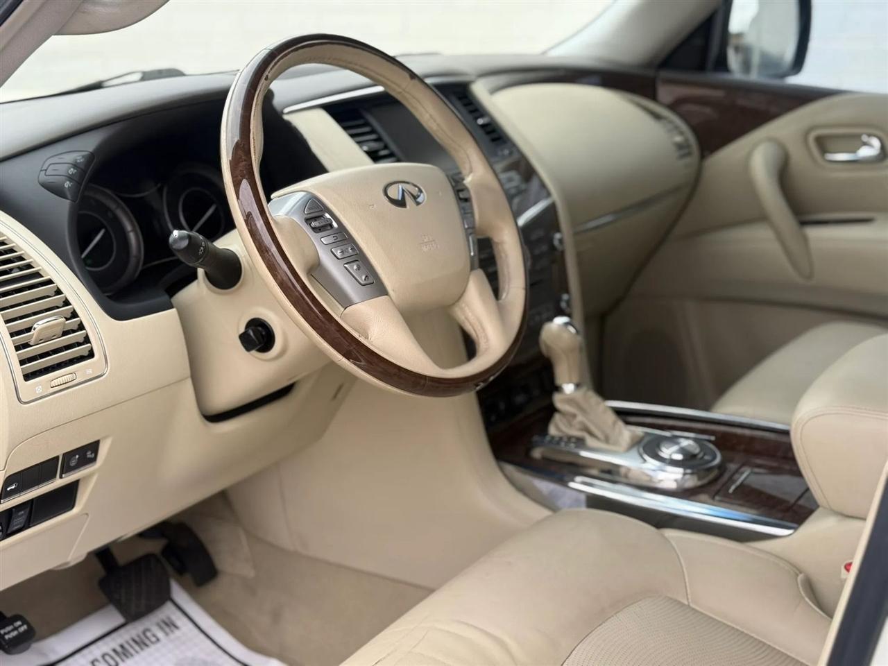 Infiniti QX80 2WD 2015