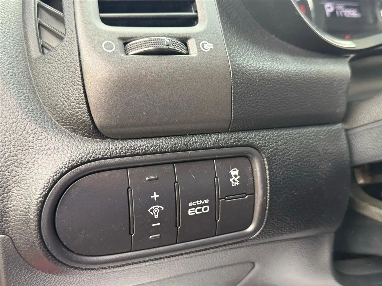 Kia Forte LX w/Popular Package 2016
