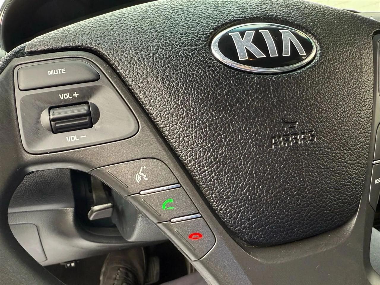 Kia Forte LX w/Popular Package 2016