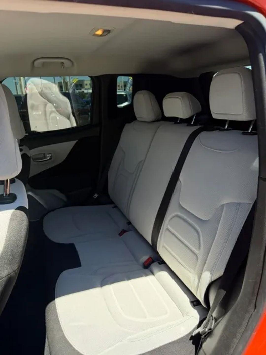 Jeep Renegade Latitude FWD 2018