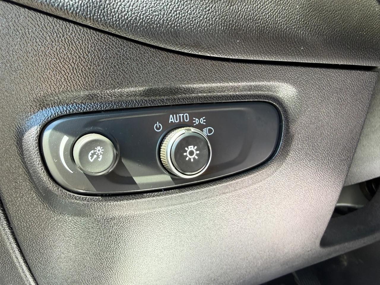 Chevrolet Equinox LS 2WD 2018