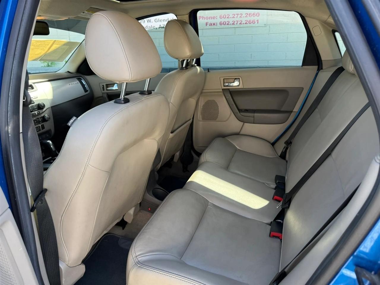 Ford Focus SES Sedan 2010