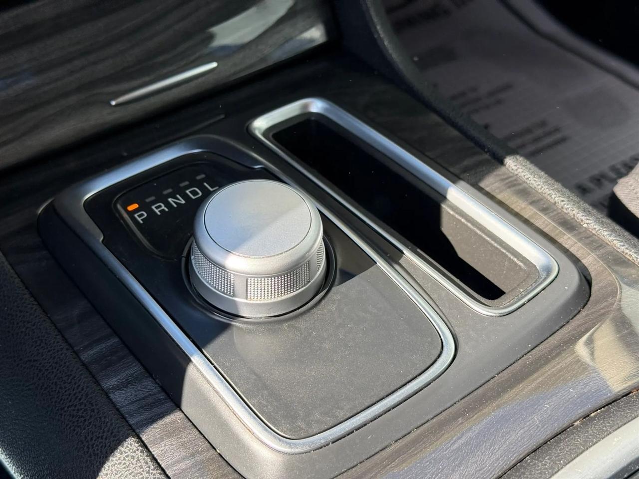 Chrysler 300 Touring L 2022