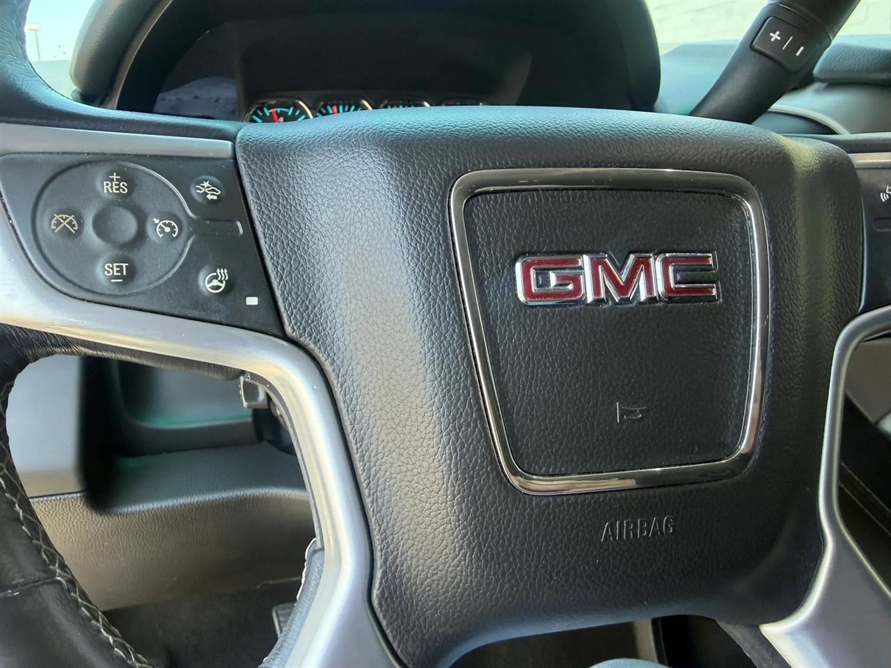 GMC Yukon SLT 2WD 2017