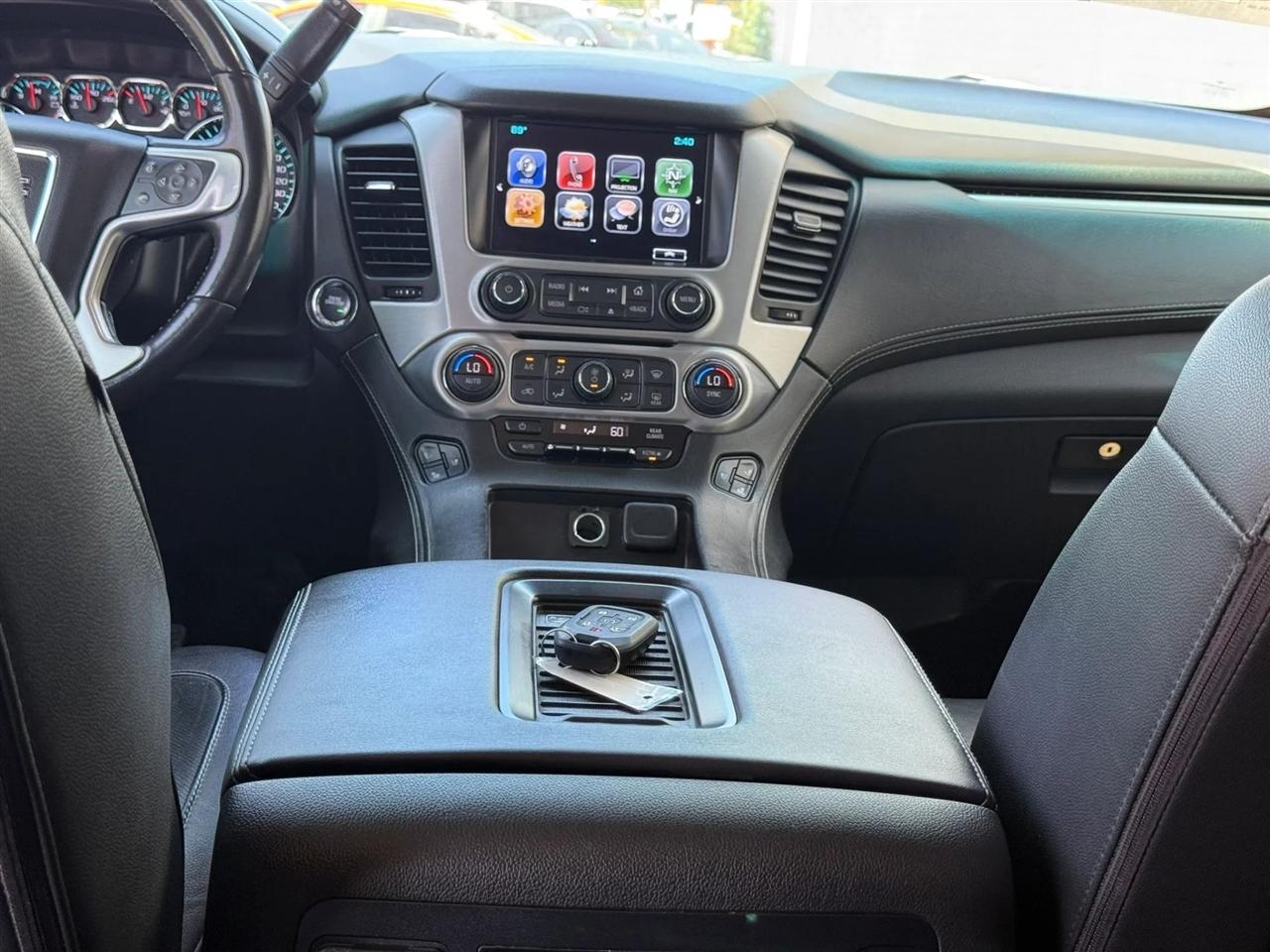 GMC Yukon SLT 2WD 2017