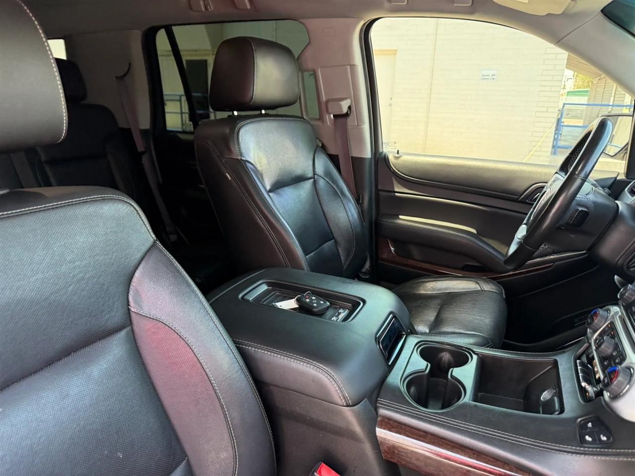 GMC Yukon SLT 2WD 2017