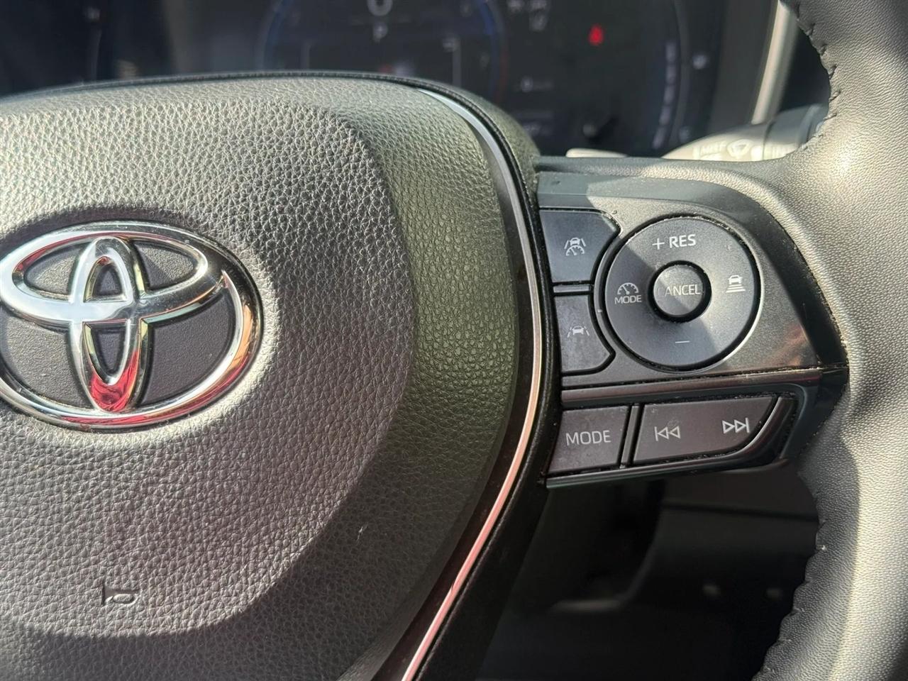 Toyota Corolla XSE Hatchback 2023