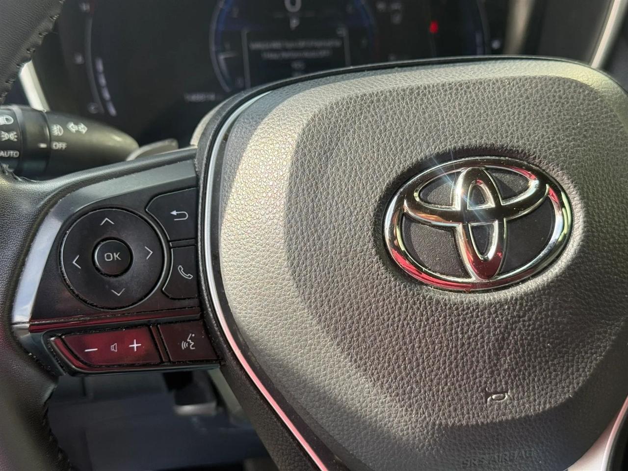 Toyota Corolla XSE Hatchback 2023