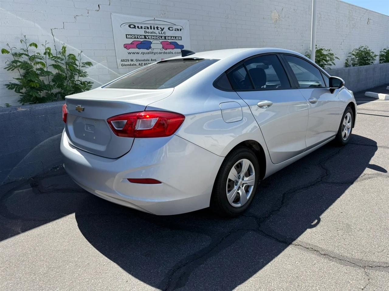 Chevrolet Cruze LS Auto 2017