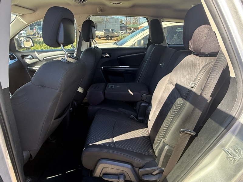 Dodge Journey Mainstreet 2011