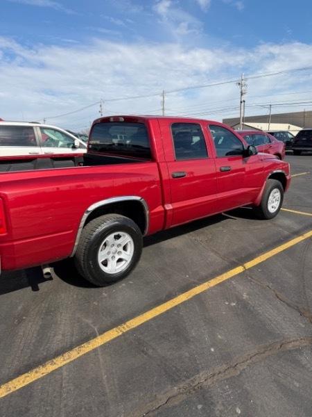 Dodge Dakota SLT Quad Cab 2WD 2006