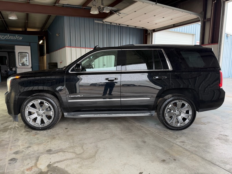 GMC Yukon Denali 4WD 2015