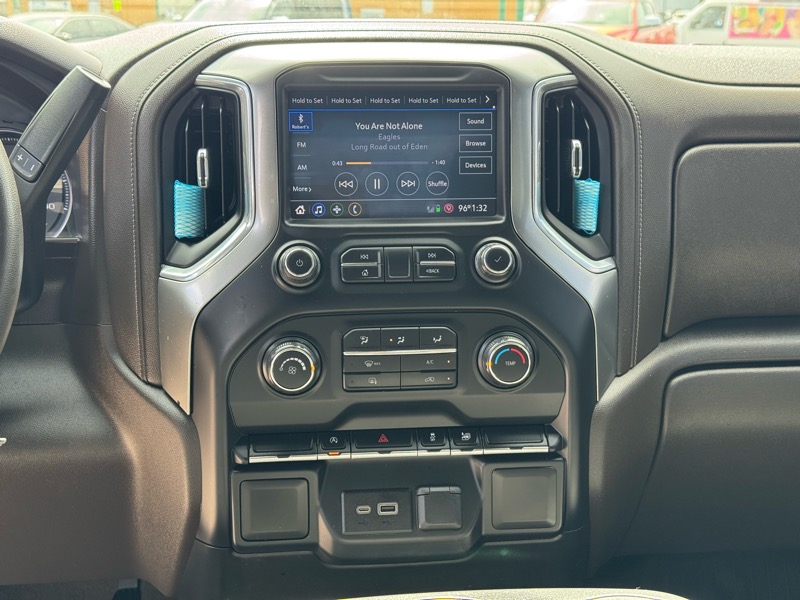 Chevrolet Silverado 1500 LT Crew Cab 4WD 2020 Chevrolet Silverado 1500 LT Crew Cab 4WD 2020