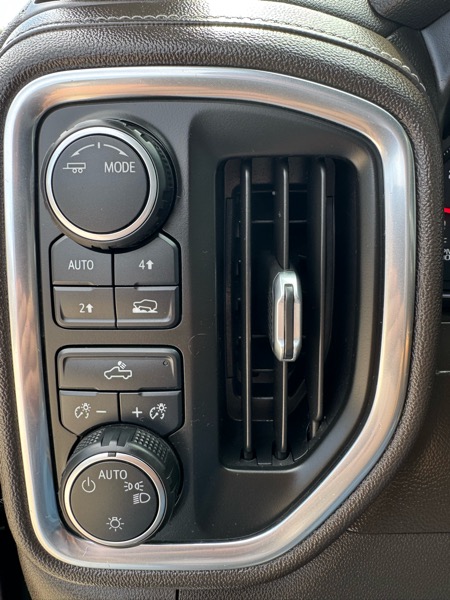 Chevrolet Silverado 1500 LT Crew Cab 4WD 2020 Chevrolet Silverado 1500 LT Crew Cab 4WD 2020