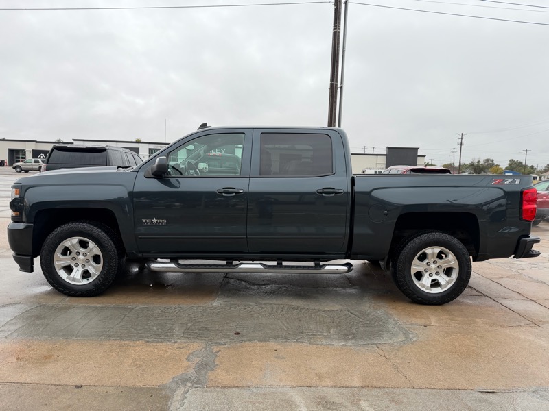Chevrolet Silverado 1500 LT Z71 Crew Cab 4WD 2018 Chevrolet Silverado 1500 LT Z71 Crew Cab 4WD 2018