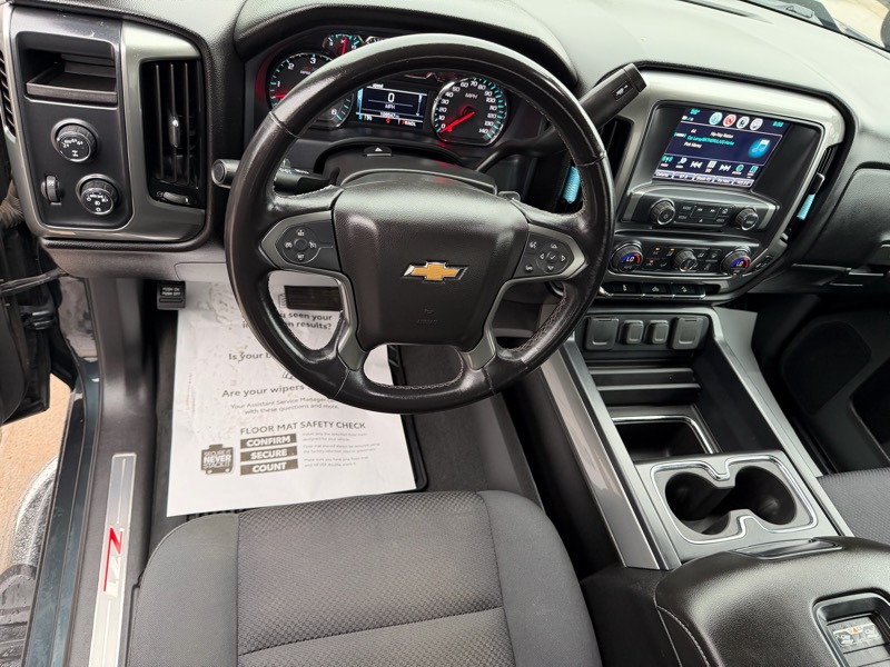 Chevrolet Silverado 1500 LT Z71 Crew Cab 4WD 2018 Chevrolet Silverado 1500 LT Z71 Crew Cab 4WD 2018