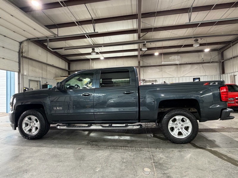 Chevrolet Silverado 1500 LT Z71 Crew Cab 4WD 2018 Chevrolet Silverado 1500 LT Z71 Crew Cab 4WD 2018