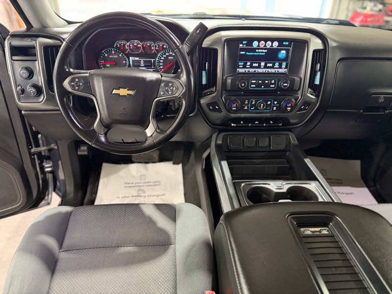 Chevrolet Silverado 1500 LT Z71 Crew Cab 4WD 2018 Chevrolet Silverado 1500 LT Z71 Crew Cab 4WD 2018