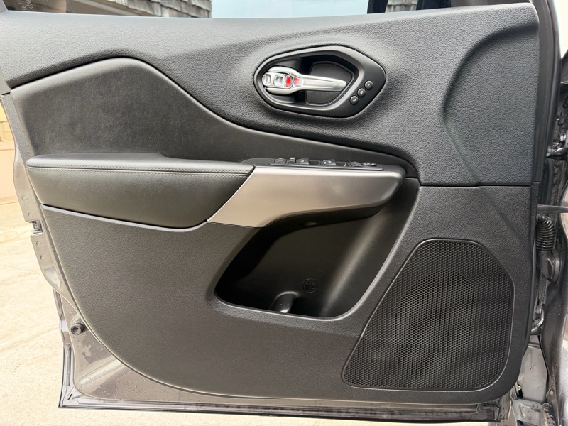 Jeep Cherokee Limited 4WD 2019