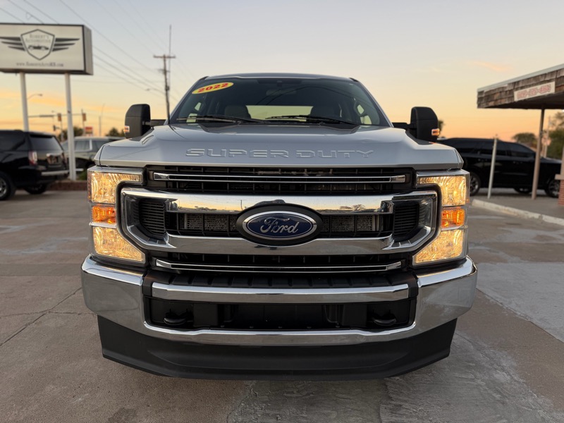 Ford F-250 SD XLT Crew Cab SWB 4WD 2022 Ford F-250 SD XLT Crew Cab SWB 4WD 2022