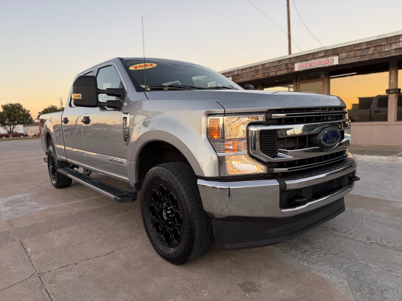 Ford F-250 SD XLT Crew Cab SWB 4WD 2022 Ford F-250 SD XLT Crew Cab SWB 4WD 2022