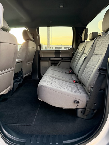 Ford F-250 SD XLT Crew Cab SWB 4WD 2022 Ford F-250 SD XLT Crew Cab SWB 4WD 2022