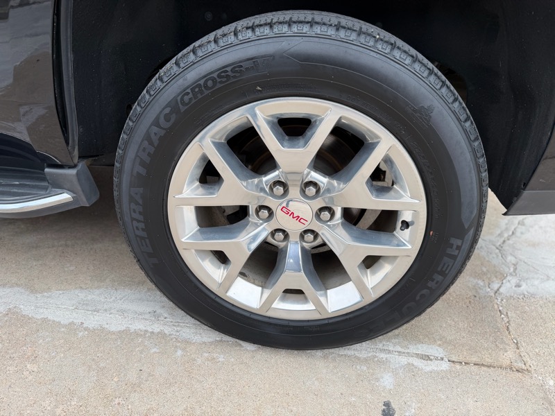 GMC Yukon SLT 4WD 2016 GMC Yukon SLT 4WD 2016