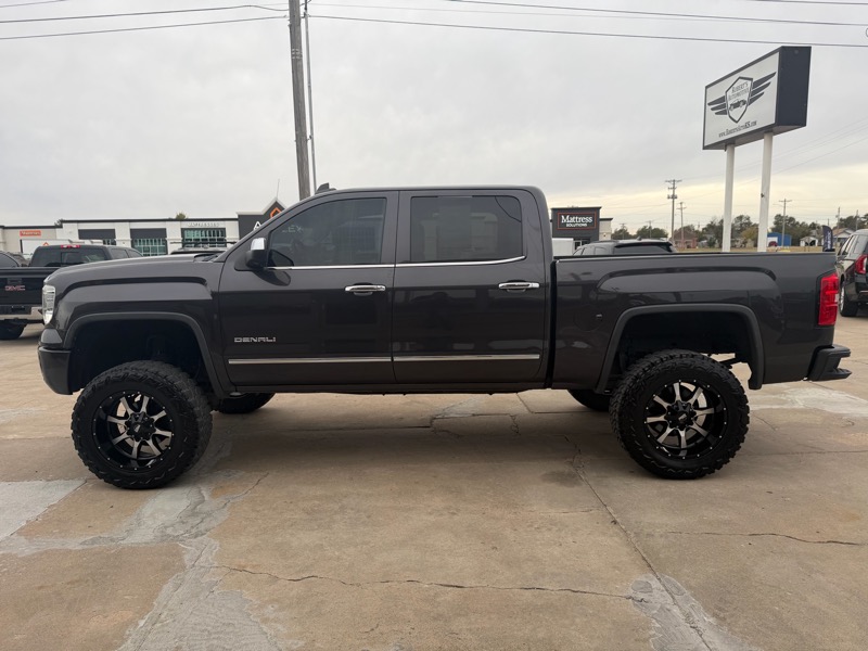 GMC Sierra 1500 Denali Crew Cab Long Box 4WD 2015 GMC Sierra 1500 Denali Crew Cab Long Box 4WD 2015