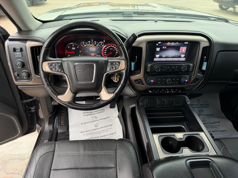 GMC Sierra 1500 Denali Crew Cab Long Box 4WD 2015 GMC Sierra 1500 Denali Crew Cab Long Box 4WD 2015