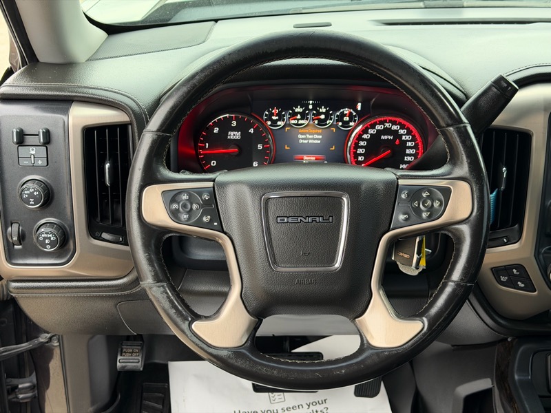 GMC Sierra 1500 Denali Crew Cab Long Box 4WD 2015 GMC Sierra 1500 Denali Crew Cab Long Box 4WD 2015