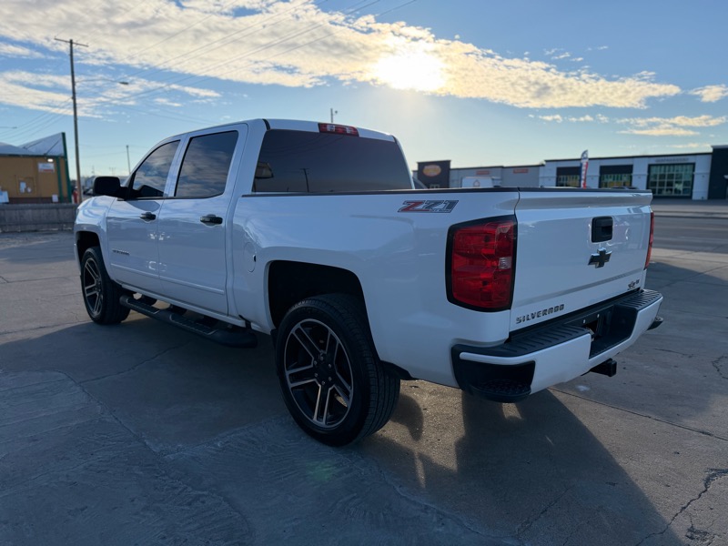 Chevrolet Silverado 1500 LT Crew Cab 4WD 2017