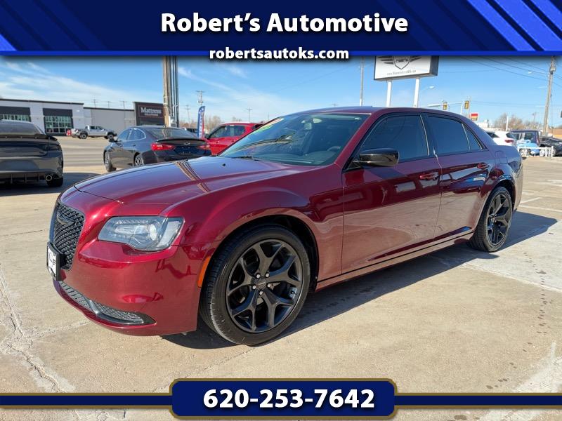 2020 Chrysler 300 Touring