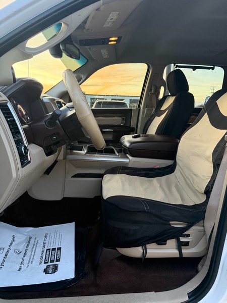 RAM 1500 Laramie Crew Cab SWB 4WD 2015