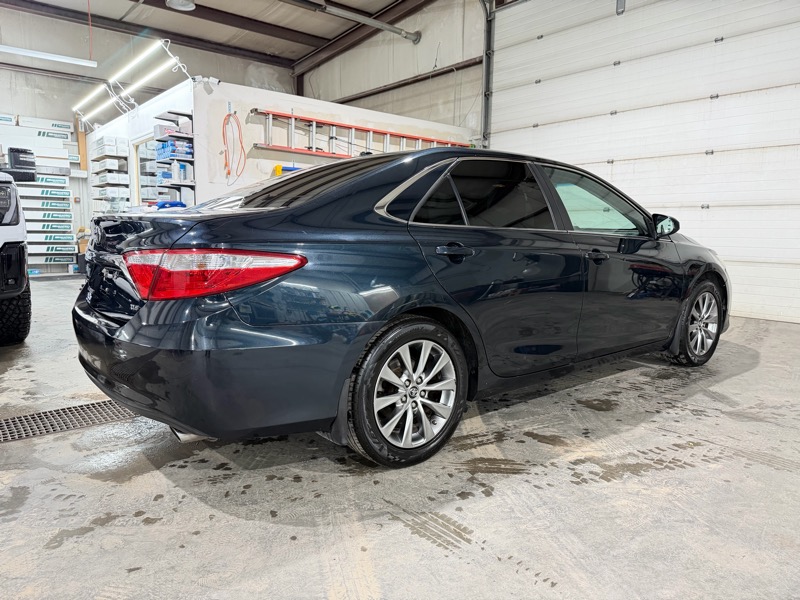 Toyota Camry XLE V6 2015